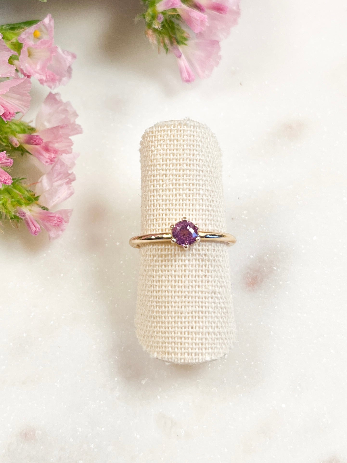 GRACE SAPHIR RING