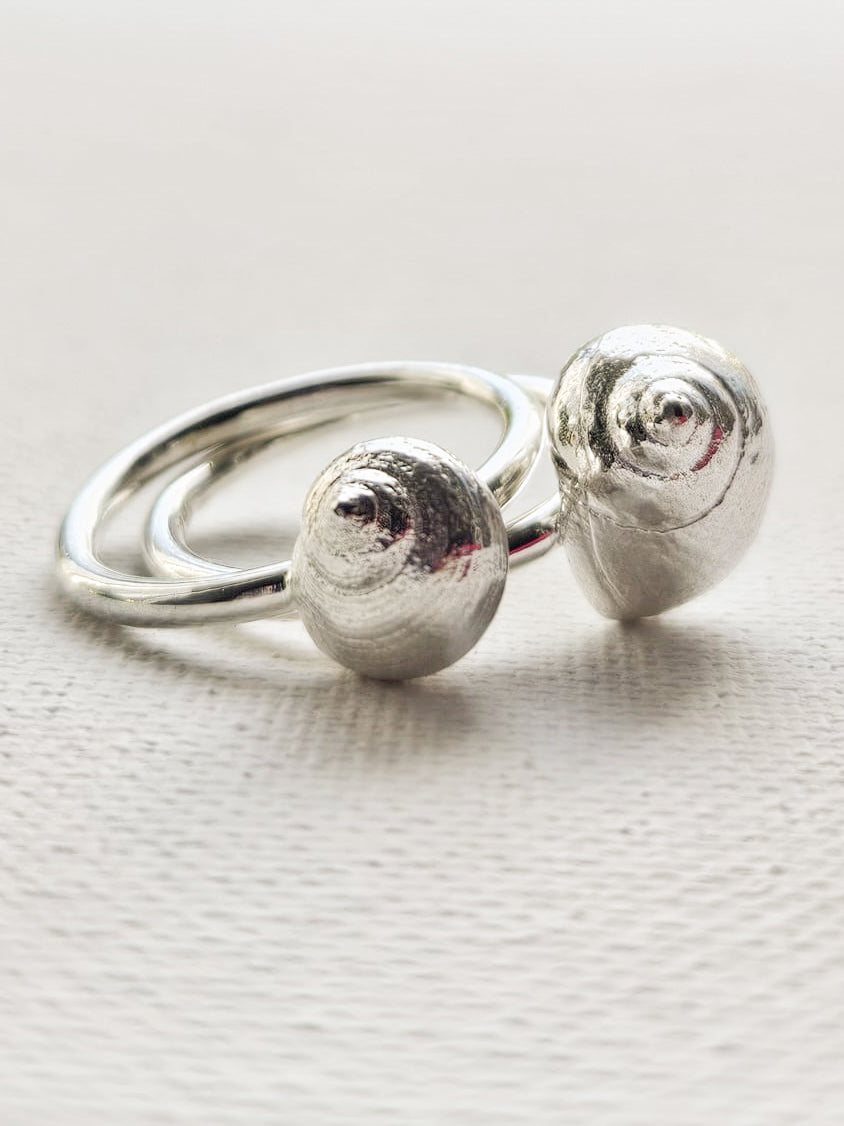 Lumina Piccola – Schneckenring aus Silber