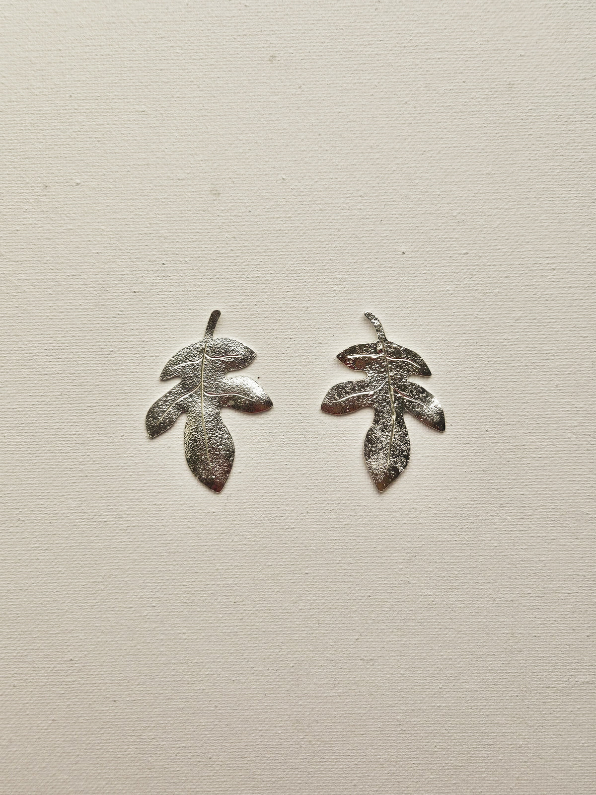 Fiora – Feigenblatt-Ohrringe