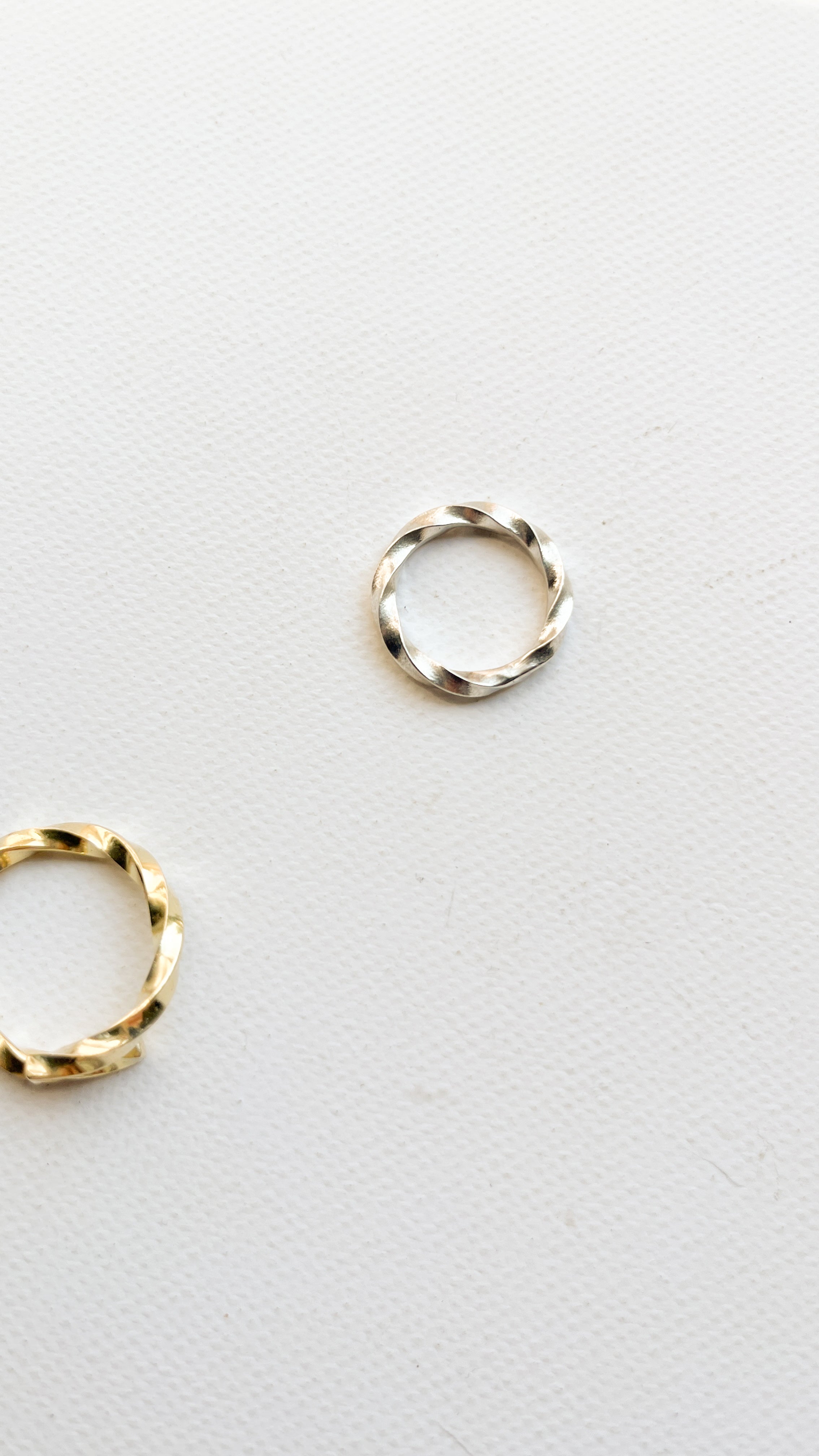 TORA RING