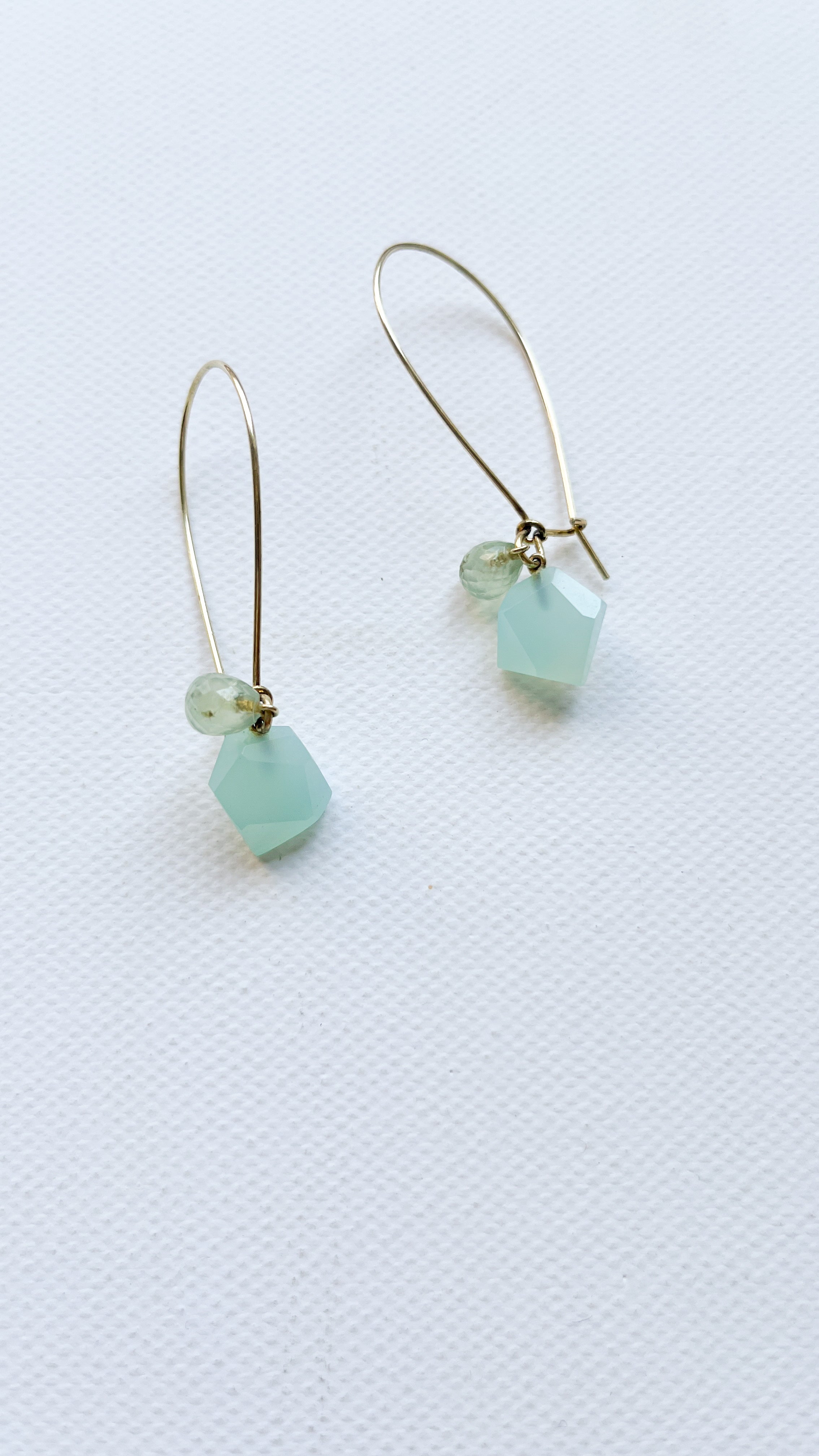 MIMI CHALCEDON & PREHNIT